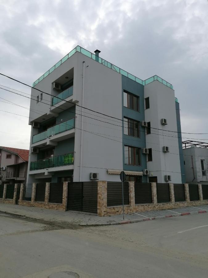 Ap Hector Apartment นาโวดาริ ภายนอก รูปภาพ