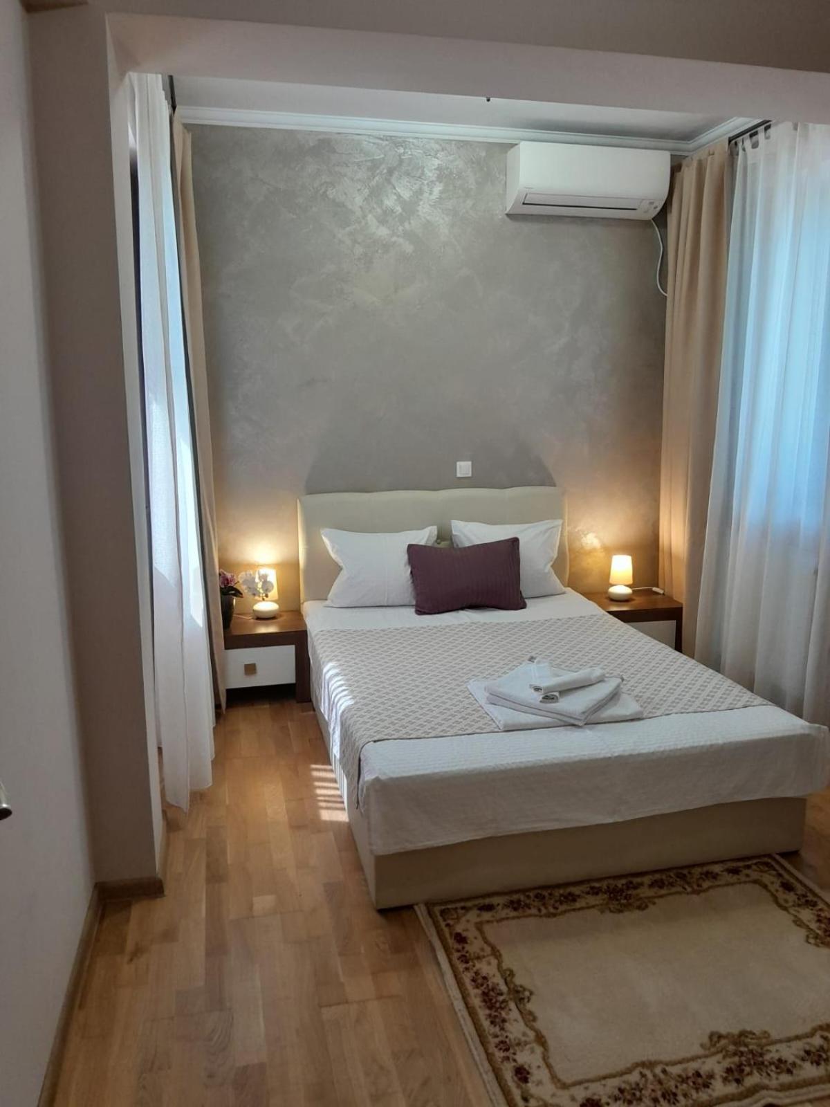 Ap Hector Apartment นาโวดาริ ภายนอก รูปภาพ